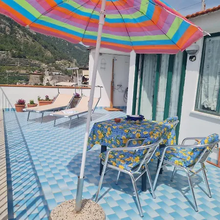 La Terrazza Delle Stelle-maiori Hébergement de vacances